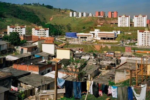 CESA Jardim Santo André, Santo André SP. Escritório Brasil Arquitetura<br />Foto Nelson Kon 