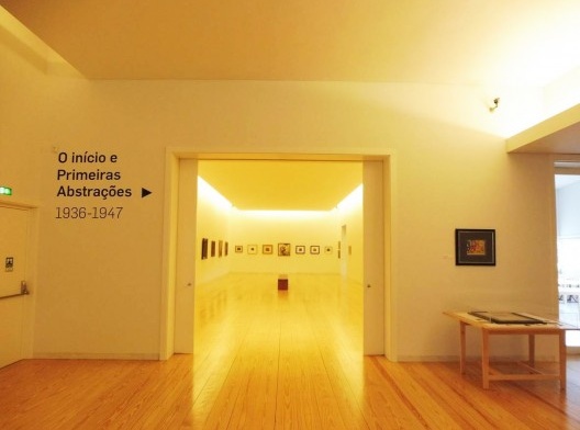 Museu de Arte Contemporânea Nadir Afonso, antecâmara (exposições temporárias), Chaves, Portugal, 2015. Arquiteto Álvaro Siza<br />Foto Adriano Tomitão Canas 
