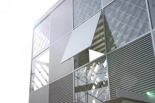 Conjunto habitacional Ecoms, Tosu, Japão, 2004. Arquiteto Riken Yamamoto<br />Foto cortesia Riken Yamamoto & Field Shop  [Pritzker Prize]