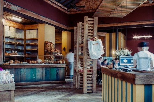Casa Bonomi, panificadora, atualmente, ocupando casa de 1925 restaurada e adaptada ao novo uso<br />Foto divulgação  [Website Casa Bonomi]