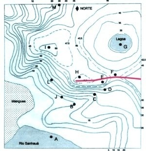 4. Traçado possível, mas não adotado, do eixo principal da cidade da Parahyba, seguindo a linha da cumeada (desenhado sobre a planta da Fig. 2)