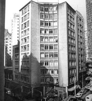 O edifício Jaçatuba construído