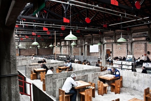 Biblioteca - SESC Pompéia<br />Foto Aleix Gorgorió Estruch 