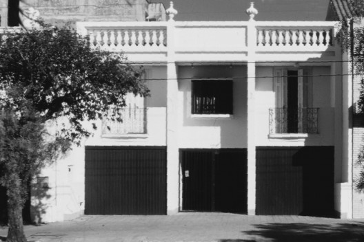 Residência Paulo Bayard, Cláudio Araújo, 1988, Bagé RS<br />Foto divulgação  [Acervo FAM]