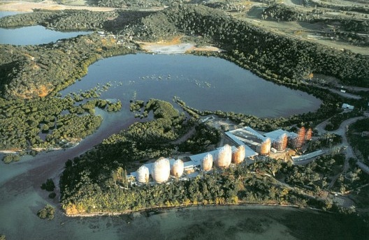 Renzo Piano, Centro Cultural Jean Marie Tjibaou, Nouméia, Nova Caledônia<br />Foto divulgação 