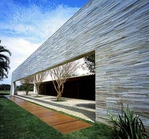 Filiação 1 – Casa du Plessis, Arquiteto Marcio Kogan. <br />Foto Arnaldo Pappalardo 