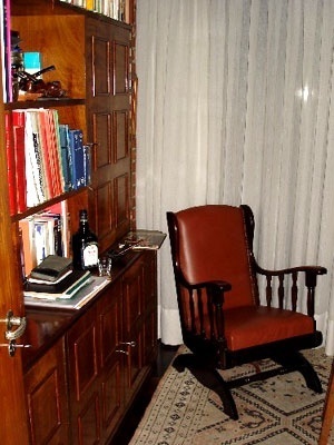 Cortinas translúcidas: proteção à medida que o lado mais escuro se torna invisível ao outro