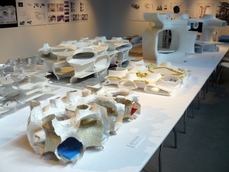 Sala de Toyo Ito no Arsenale. Ópera de Taichung, Taiwan, em construção<br />Foto Flavio Coddou 