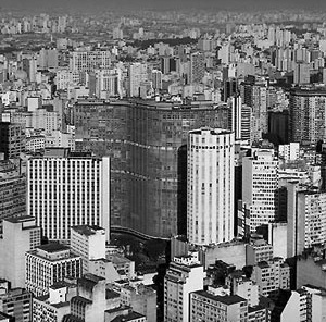 Edifício Copan, São Paulo. Arquiteto Oscar Niemeyer, 1951/1966<br />Foto Nelson Kon 