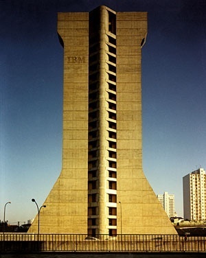 Edifício IBM. Arqs. Croce, Aflalo e Gasperini<br />Foto Arquivo Aflalo e Gasperini 