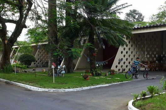 Centro Tecnológico da Aeronáutica, residências, São José dos Campos SP. Arquiteto Oscar Niemeyer<br />Foto André Marques 