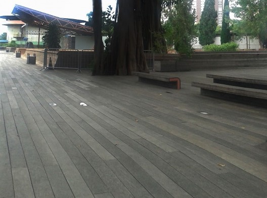 Praça Victor Civita – Museu Aberto da Sustentabilidade, São Paulo, 2008. Arquitetas Adriana Levisky e Anna Julia Dietzsch<br />Foto Bruna Santana 