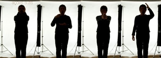 Denise Adams, Ações Sutis, 2011, fotografia impressa em papel de algodão, 36,85x100cm<br />Foto divulgação 