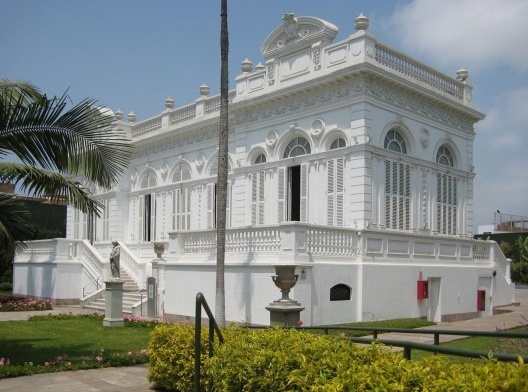Dos Museus-Casa aos Museus Contemporâneos, arquitetura em uso sob a ótica da Crit e da APO: Museu Casa Pedro de Osma, edifício antigo em Lima, Peru<br />Foto Sheila Walbe Ornstein 