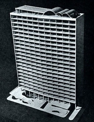 Maquete do segundo projeto para o Edifício-sede da VFRGS (1944) [Alberto; MIZOGUCHI, Ivan. Op. cit., p. 27]