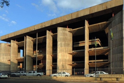 Tribunal de Justiça do Estado do Piauí, Teresina, 1972<br />Foto Alcilia Afonso, setembro de 2013 