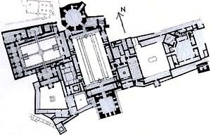 Palácio de Alhambra [adaptado de CHING, Francis D. K.. Arquitetura, forma, espaço e ordem. São Paulo, Martins F]