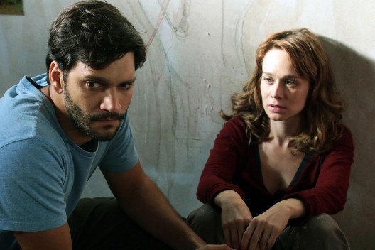 Mariana Ximenes e Armando Babaioff em <i>Prova de coragem</i>, de Roberto Gervitz