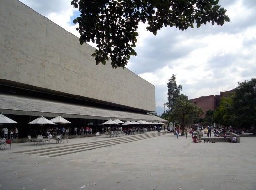 Parque de los pies descalzos
Medellín. Arquitetos Felipe Uribe de Bedout, Giovanna Spera, Ana Elvira Velez e Carlos Julio Calle<br />Foto Marina Amado 