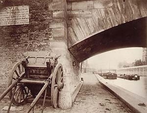 Eugene Atget. Uma Carroça no Quai de la Tournelle, 5e Arrondissement, 1910-1911