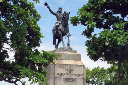 Monumento ao Marechal Deodoro da Fonseca, Centro, Rio de Janeiro<br />Foto Halleypo  [Wikimedia Commons]