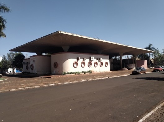 Centro Cívico de Miguelópolis, Miguelópolis SP, anos 1970. Arquiteto José Luiz Leporace Silva<br />Foto Mauro Ferreira 