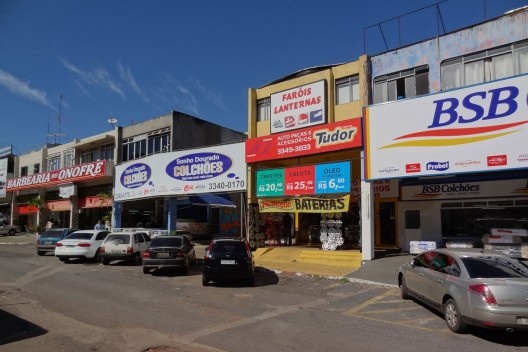Pitorescas quadras comerciais 700Norte<br />Foto Eduardo Pierrotti Rossetti 