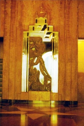 Prédio de Apartamentos López Serrano, El Vedado, 1932. Arquitetos Ricardo Mira & Miguel Rosich<br />Foto Roberto Segre 