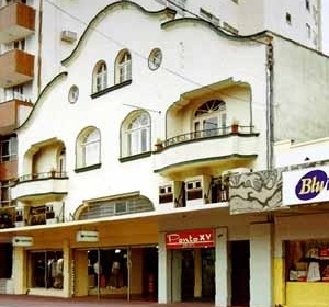 Foto 10 – Casas mistas na rua XV de novembro, Blumenau SC.