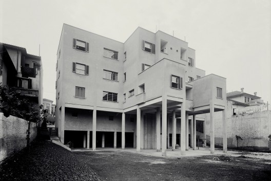 Edifício Nicolau Schiesser, São Paulo, 1934. Arquiteto Rino Levi<br />Foto divulgação  [Família Schiesser]