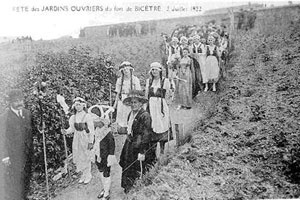  Festa dos jardins operários, 2 de julho de 1922 [DUBOST, Françoise. Op. cit., p. 120-121]