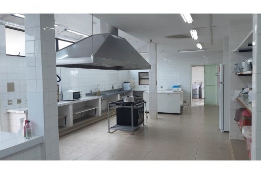 IFSP Campus Botucatu, cozinha industrial, Botucatu SP, 1962. Arquiteto Hélio Pasta / Usinas Elétricas do Paranapanema S.A<br />Foto João Fernando Blasi de Toledo Piza 