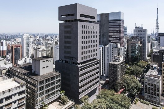Edifício Santos Augusta, São Paulo, 2018, arquiteto Isay Weinfeld<br />Foto Guilherme Pucci 