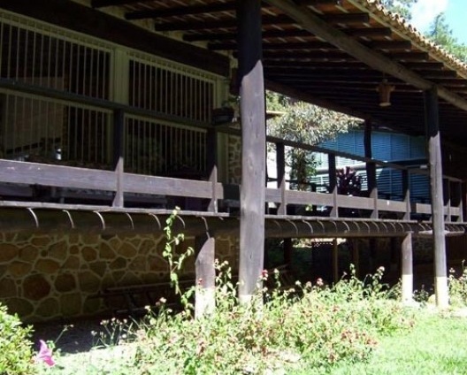 Casa Accioly, fachada frontal, Petrópolis, 1949-1951<br />Foto Marcia Poppe, 2003 