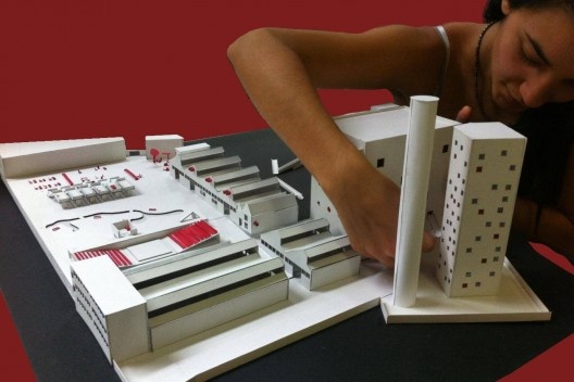 Sesc Pompeia, maquete de Lea Deniele, Lucia Lotufo e Vittorio Degli Innocenti, disciplina “Arquitetura no Brasil 2”, FAU Mackenzie<br />Foto Vittorio Degli Innocenti 