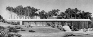 Vista frontal do Parador La Solana (1946), em Punta Ballena [Hitchcock, Henry-Russell. Latin american architecture since 1945, p.54]