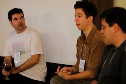 Curador André Costa, diretor Marcelo Grabowisky e crítico Reinaldo Cardenuto em bate-papo com o público, Move Cine Arte – Festival Internacional de Monte Verde <br />Foto Thalles Garbin 