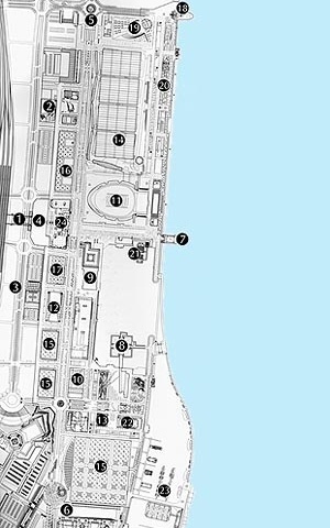 Implantação da Exposição Internacional de Lisboa, 1998 junto ao Rio Tejo. Legenda: 1 – Estação Oriente; 2 – Edifício Administrativo; 3 – Porta VIP; 4 – Porta do Sol; 5 – Porta do Norte; 6 – Porta do Mar; 7 – Porta do Tejo; 8 – Oceanário; 9 – Pavilhão de P<br />Foto do autor 