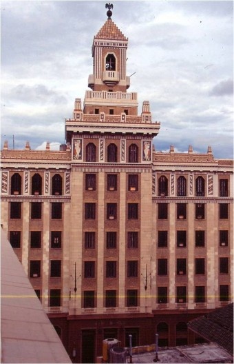 Sede da Empresa Bacardí, 1929. Arquitetos Esteban Rodriguez Castells, Rafael Fernández Ruenes e José Menendez<br />Foto Roberto Segre 