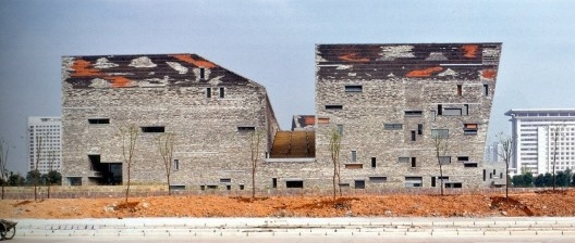 Amateur Studio, Wang Shu & Lu Wenyu. Museu da História. Ningbo, Zhejiang, China. Prêmio Pritzker 2012<br />Foto divulgação 