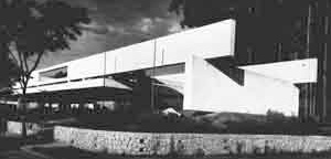 Escola Municipal de Astrofísica, São Paulo, 1957, arquiteto Roberto Goulart Tibau [Acrópole, maio 65, p.181]