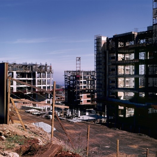 Ensaio <i>Em obras</i><br />Foto Carlos Teixeira  [<i>Em obras: história do vazio em Belo Horizonte</i>, p. 15]