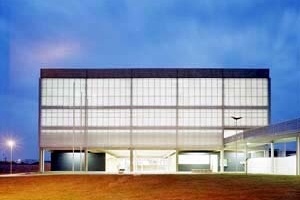 Projeto Andrade Morettin Arquitetos Associados<br />Foto Nelson Kon 
