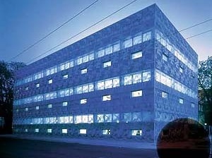 Biblioteca da Escola Técnica de Eberswalde, 1999. Herzog & De Meuron<br />Foto Margherita Splluttini  [Pritzker Prize]