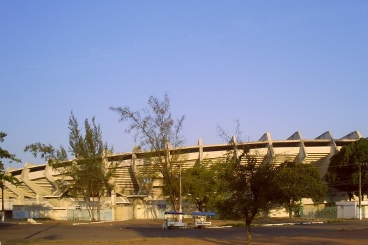 Estádio João Cláudio Machado, o Machadão. Arquiteto Moacyr Gomes da Costa<br />Foto Gustavo Sobral 