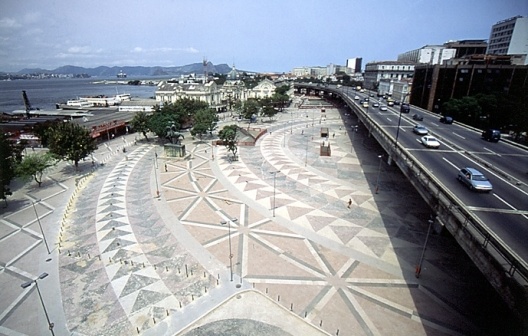 Imagem 12. Praça XV de novembro, Rio de Janeiro<br />Foto Luiz Carlos de Menezes Toledo 
