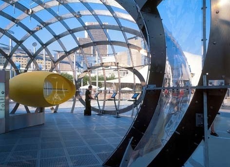 The Bubble. Vista exterior do pavilhão. Arquiteto Bernhard Franken