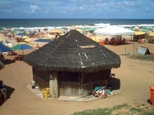 Barraca Cor do Sol, praia de Armação - Salvador, BA [Foto do autor]