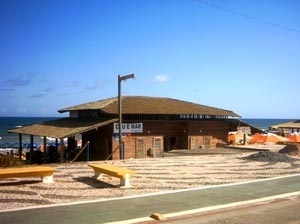 Barraca Céu e Mar, praia de Patamares - Salvador, BA [Foto do autor]