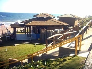 Barraca do Luciano, praia de Pituaçu -Salvador, BA<br />Foto do autor 